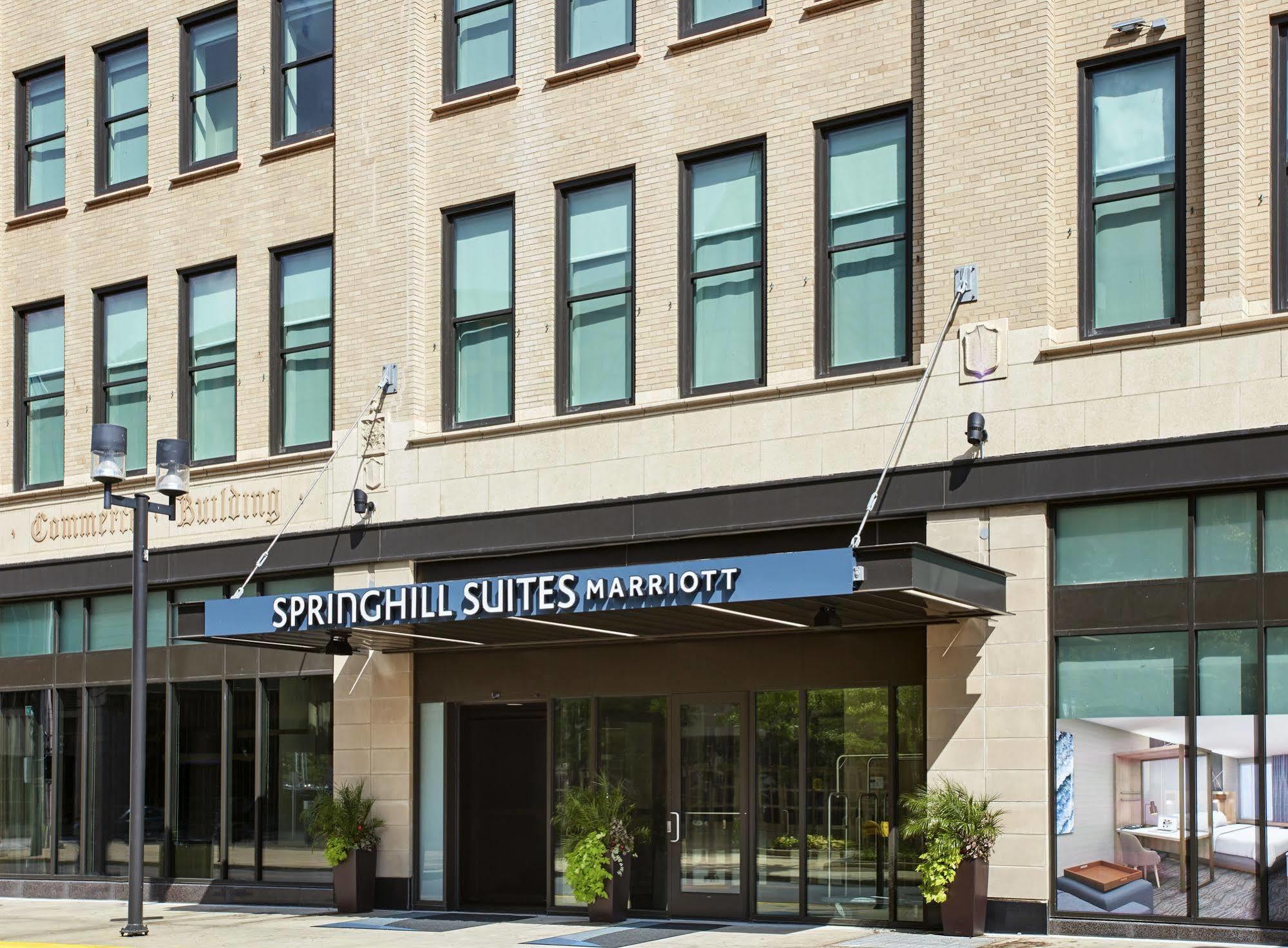 Springhill Suites By Marriott Milwaukee Downtown Kültér fotó